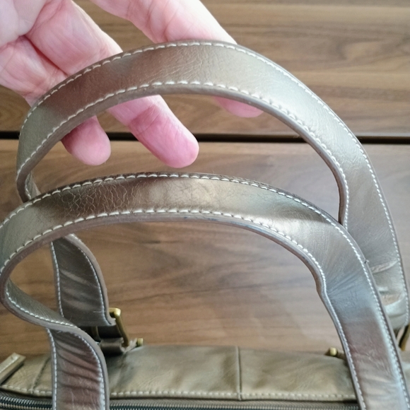 Worthington Metallic Silver Shoulder Bag - Picture 4 of 11